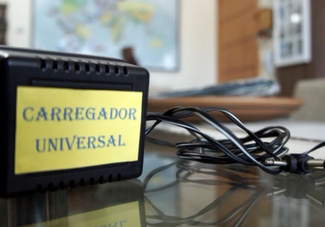 Carregador Universal